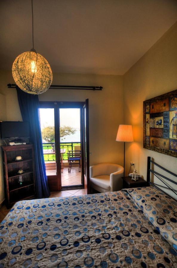 Anna Karra Studios & Apartments Vourvourou Extérieur photo
